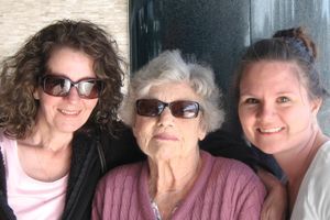 Barbara Rinder with daughter-in-law Cathy and granddaughter Taryn, Melbourne, Australia, 2010